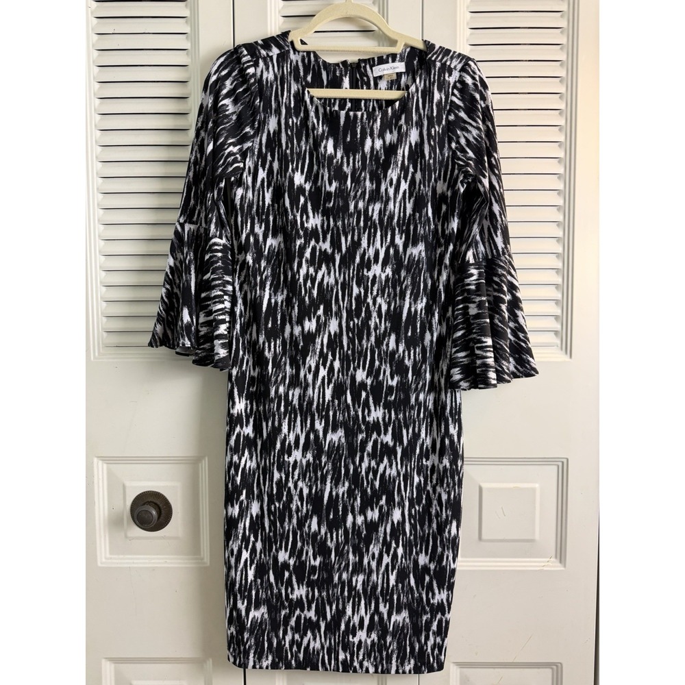 Calvin Klein Sheath Dress 6 Back And White Flare Sleeve Mobwife Silky Whimsigoth